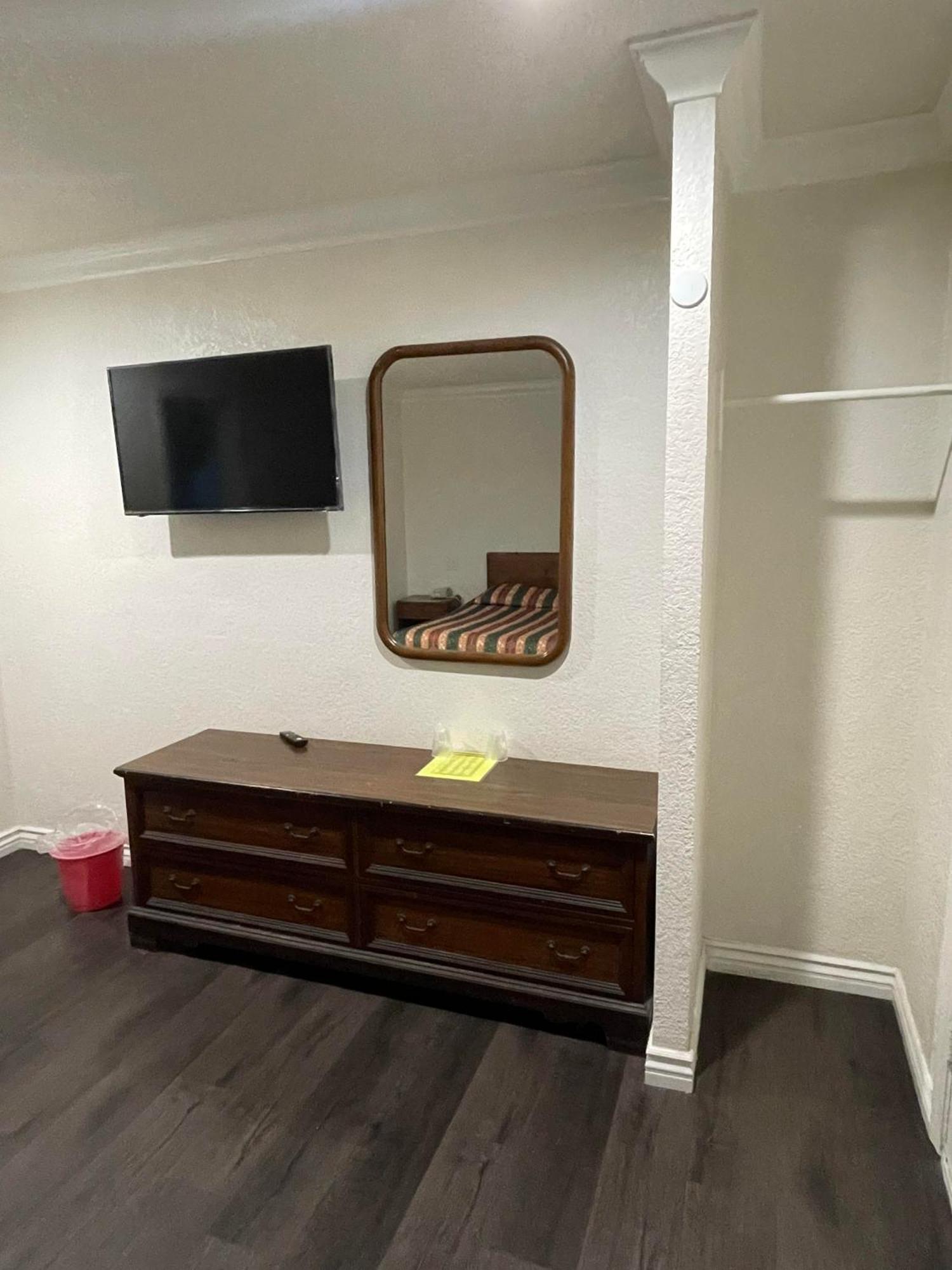 Welcome Inn & Suites Anaheim Esterno foto