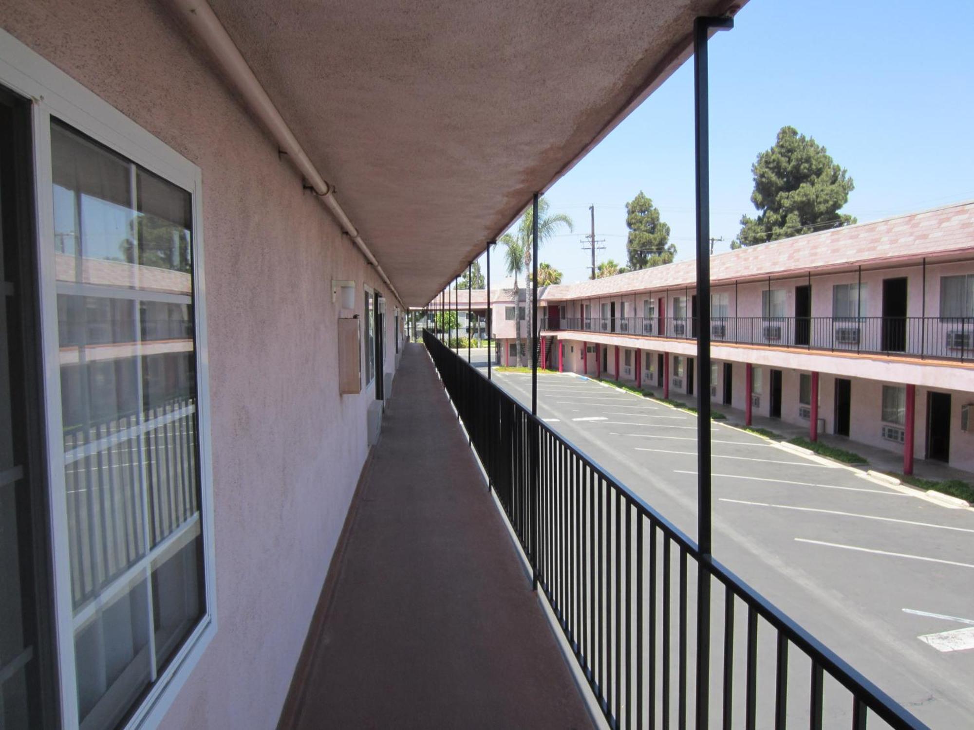Welcome Inn & Suites Anaheim Esterno foto